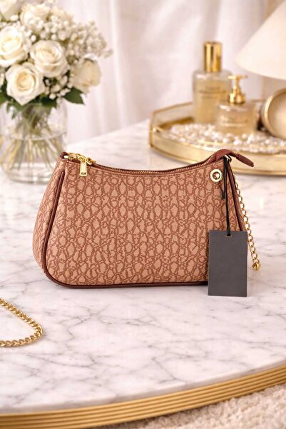GENERAL Elegant Shoulder Bag with an exclusive design, excellent quality, and...