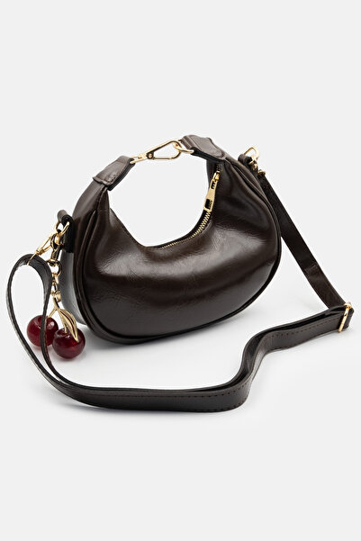 LikeMoon Kadın Çanta Kahverengi Şık Charm Hediyeli El ve Omuz Askılı Kadın Çanta