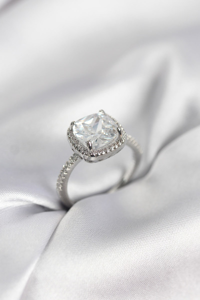 Angel Of Life خاتم نسائي مربع الشكل مرصع بحجر الزركون باللون الفضي - TJ-BYK3969