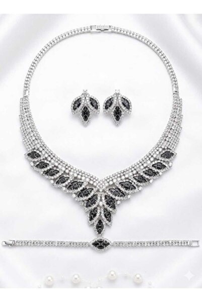 Treasures طقم مجوهرات نسائي