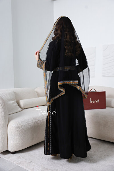 TREND جلابية تراثيه اسود مع طرحة راس