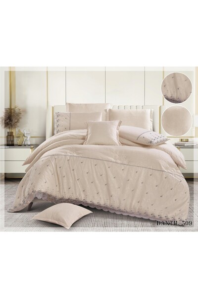 ROSHAN Luxurious royal Lace double bedsheet with an elegant design, made of m...