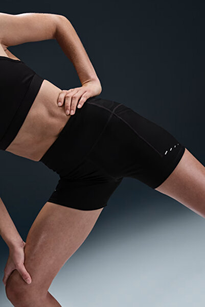 Nike Swift Kadın Yüksek Bel 10 cm Cepli Koşu Tayt Şortu HJ2258-010