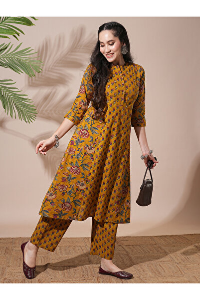 Globus By Styli Women Yellow Floral Print Mandarin Neck A-Line Kurta with Pan...