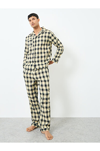 Styli Men Black Checkered Shirt and Pyjama Set