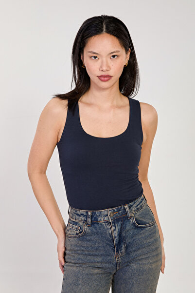 BARRELS AND OIL Women's Square Neck Thick Strap Tank Top - Navy Blue