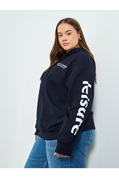Styli Plus Size Navy Blue Slogan Print Longline Hoodie