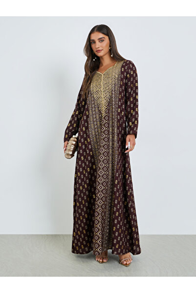 Amirah By Styli Maroon Foil Print Jalabiya