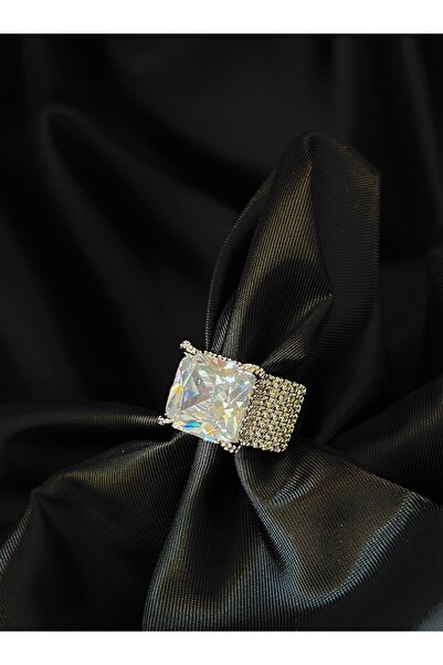 Mila Lumiere Solitaire Square Silver Silver Color 316L Steel Ring