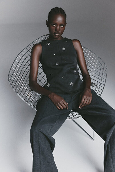 H&M İşlemeli Scuba Üst