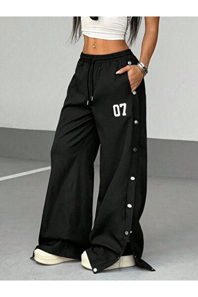 Take Two By Styli Black Wide Leg Pants with Side Snap-Buttons
