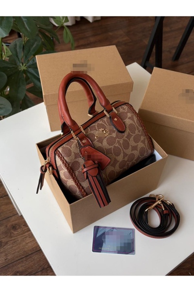 Generic حقيبه يد و كتف خامه عاليه مع الملحقات