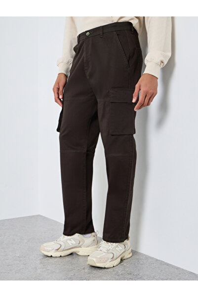 Styli Men Coffee Brown Relaxed Fit Cargo Pants