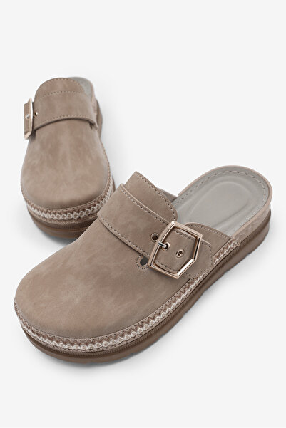 Tonny Black Women's Beige PU Sole Comfortable Fit Buckled Slipper