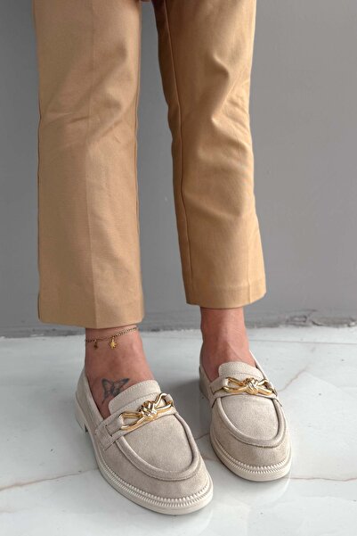 Shoebutik Bebel Beige Suede Buckle Detail Women's Loafers