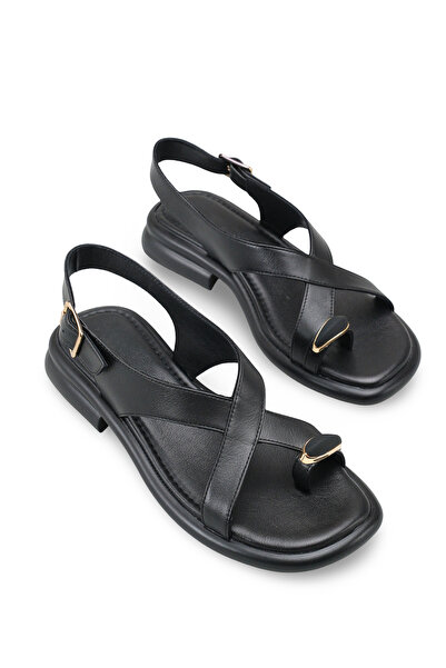 Solo Bag شبشب نسائي أسود جلد أصلي مزين بالأحجار، كاجوال أنيق ومريح، نعل مريح،...