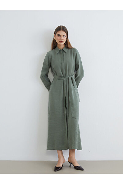 LC Waikiki YK PLUS Φόρεμα πουκάμισο με ζώνη στη μέση και μείγμα υφασμάτων Modal