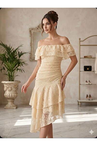 Pyramid masterpieces Women's short midi dress for the confusing age