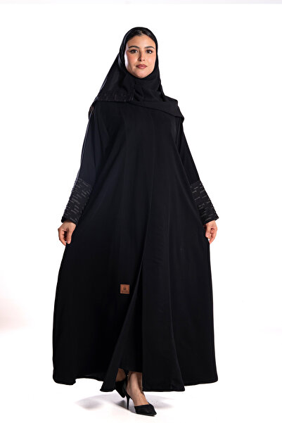 Hasnaa Abaya Abaya of the young woman