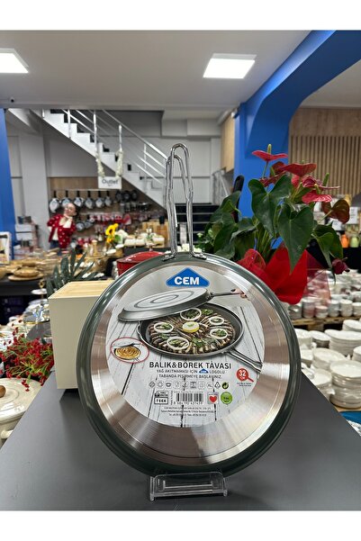 Saatistan 32 cm İki Taraflı Balık Tavası, Dayanıklı ve Pratik Kullanım