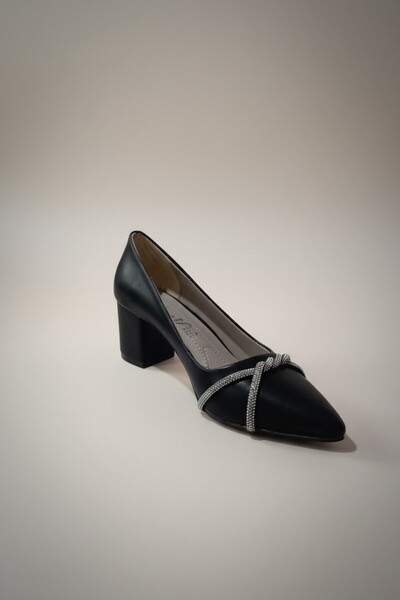 Modayak Elegant Black Leather Thick Heel Pointed Toe Stone-Embellished Heel S...