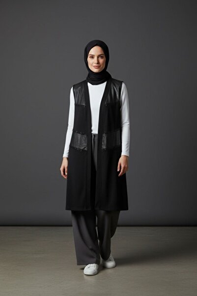 Ahenk جلد و سترة مع تفاصيل حجرية