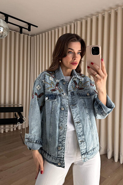 Sue Store Ανοιχτό μπλε τζιν μπουφάν O oversized με χάντρες στο μπροστινό μέρος