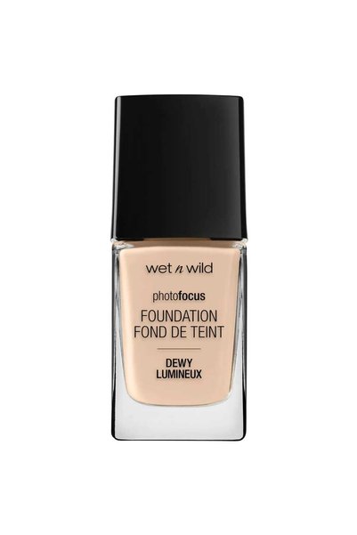 WET N WİLD Photo Focus Dewy Foundation, Soft Ivory