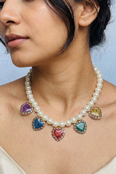 PETEK AKSESUAR قلادة على شكل قلب بلون اللؤلؤ
