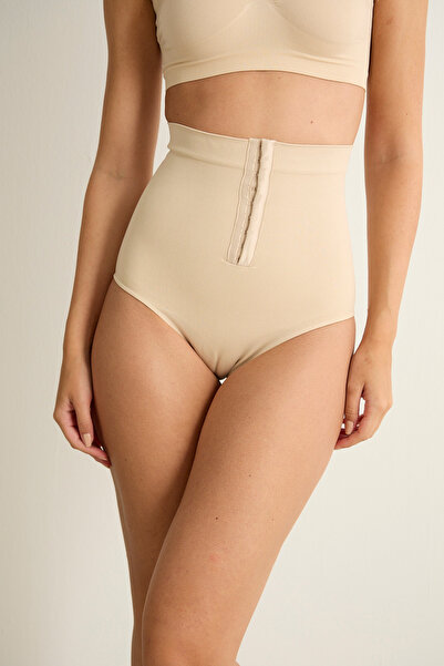 Pemilo مشد نسائي 13004 Agraflı يبرز انحناءات الجسم Slip