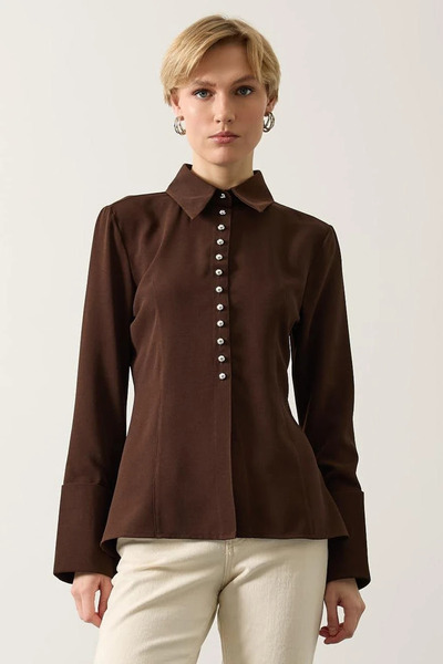 cemo Kadın Klasik Yaka Ön Düğme Detaylı Uzun Kollu Fit Gömlek