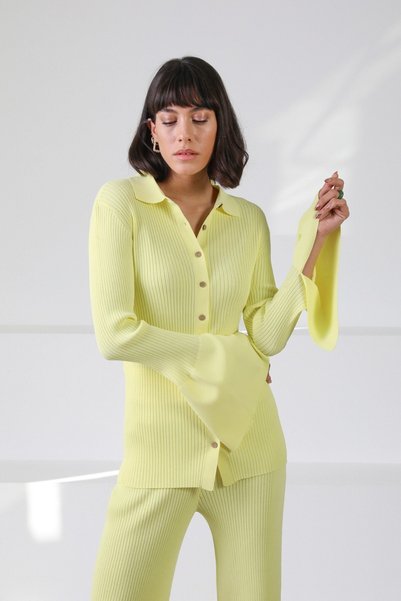Ferraro Yellow Buttoned Spanish Sleeve Slit Detailed V Viscose Knitwear Cardigan