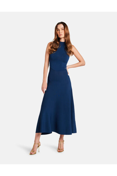 Guess فستان طويل من الصوف