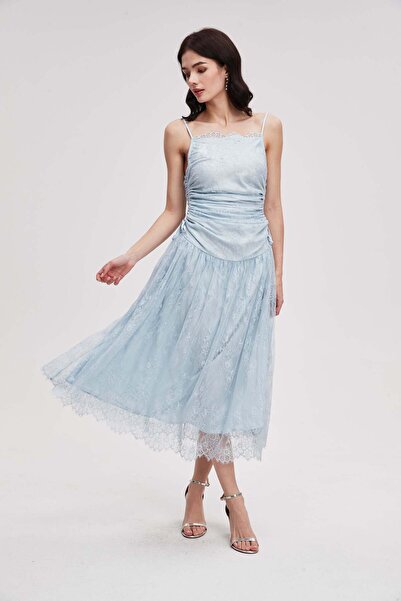 menta فستان ماكسي مطرّز بقميص داخلي