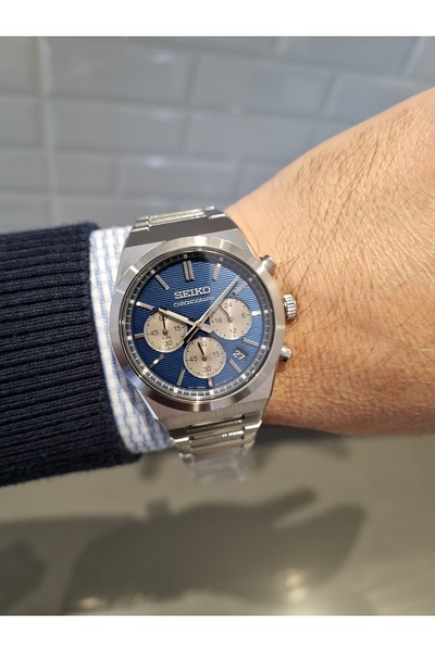 Seiko Navy Blue Dial Calendar Steel Strap Sapphire Glass 10 Atm Waterproof Me...