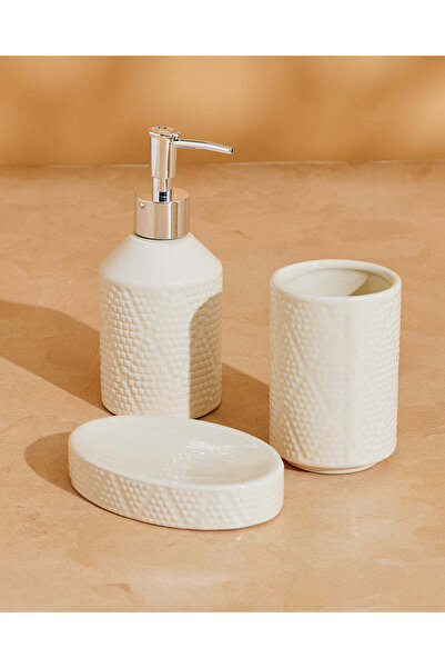 REDTAG طقم حمام من السيراميك ذو ملمس بارز باللون البيج مكون من 3 قطع