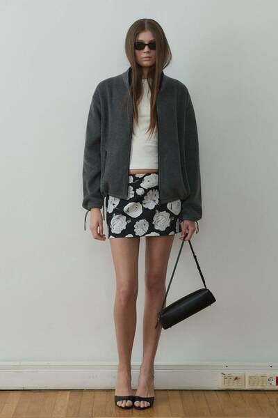 Suud Collection Siyah Rozze Düşük Bel Mini Etek