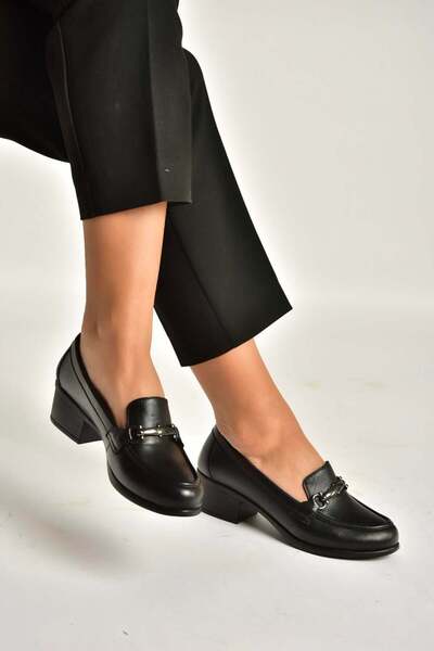 Fox Shoes Y555592003 Black Thick Low Heeled Women's Shoes