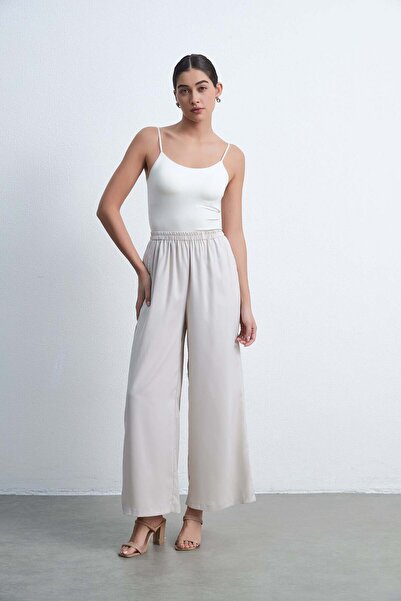 Livia Long Plain Wide-Leg Trousers