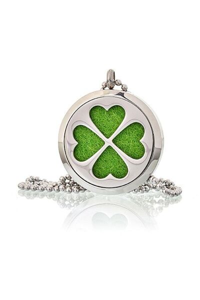 AW Gifts Aromatherapy Necklace - Clover