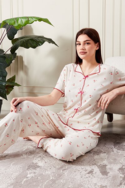 sevateks Kadın Çiçek Desenli Kısa Kollu Pijama Takımı Rahat Kesim Yumuşak Dokulu Ev Giyim Takımı