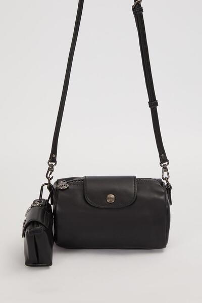 Levidor Black Cylinder Model with Charm Detail Shoulder Bag