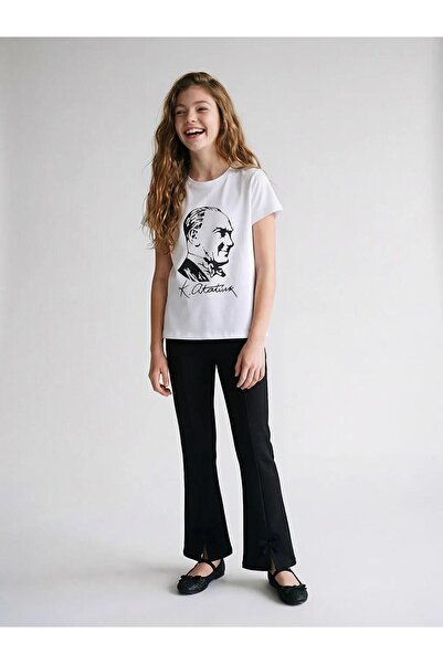 LC Waikiki Crew Neck Ataturk Printed Girls' T-Shirt (S6)