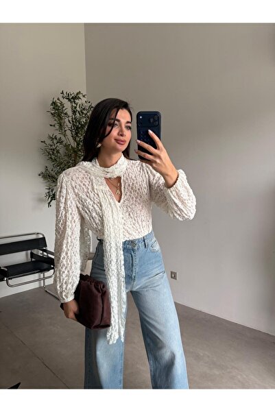 Bade Butik Εκρού Μπλούζα με άνοιγμα μπροστά Με δέσιμο Δαντέλα