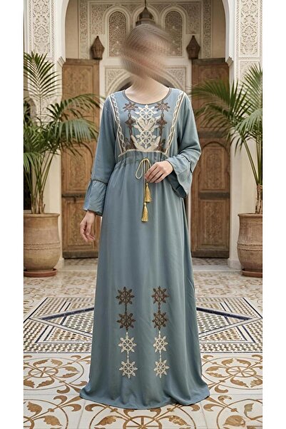 ISHRAQAT AL-AMAL Elegant long dress with a waist tie and flowing sleeves