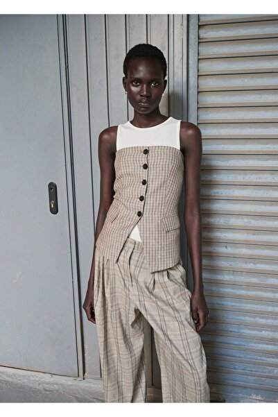 MANGO Woman Düğmeli straplez bluz