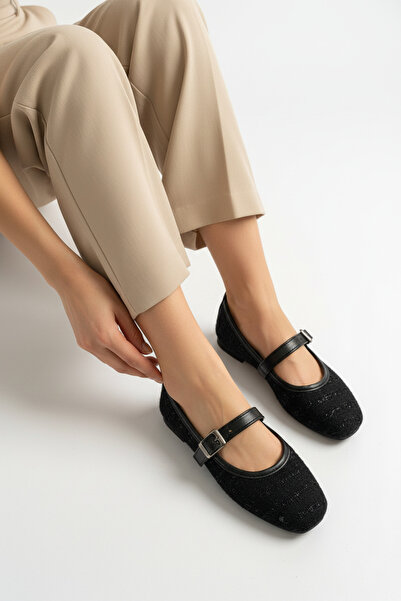 SOFT Γυναικεία Μαύρα Παπούτσια με Λεπτομέρεια από Ψαροκόκαλο, Καθημερινά Άνετ...