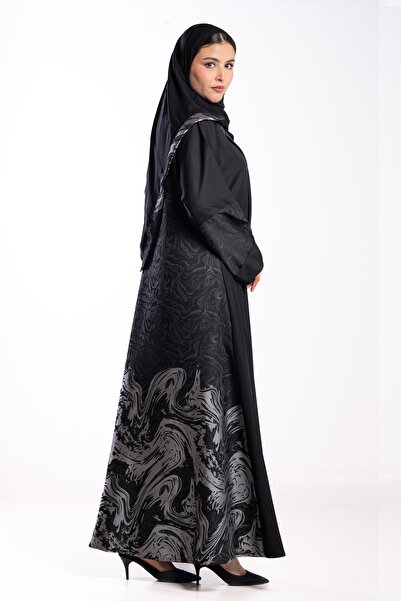 Hasnaa Abaya Layla's abaya in jacquard fabric