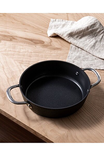 Madame Coco Noir Titanium Pfanne – Schwarz – 22 cm