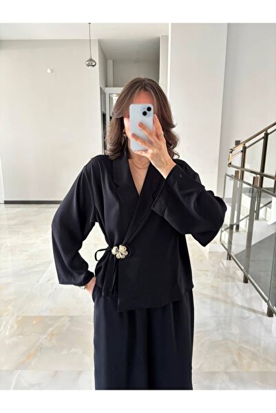 Sude Kızanlıklı Imported Fabric t Buckle Detail Y Side-Tie Trouser Set